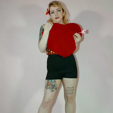 Studio Pinup Shoot 02 02 2019 174 Gathered together in the